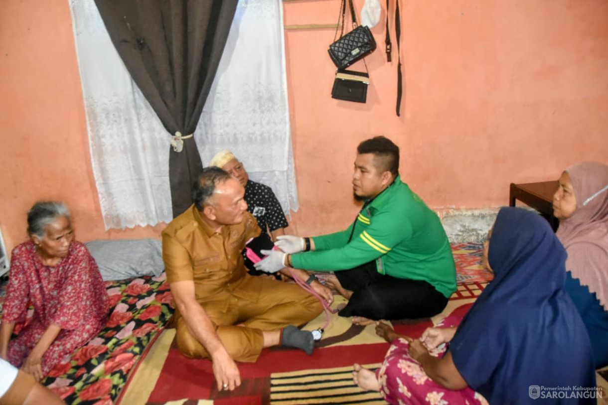 15 September 2025 Meninjau Kegiatan Dokter Maju di Desa Tinting
