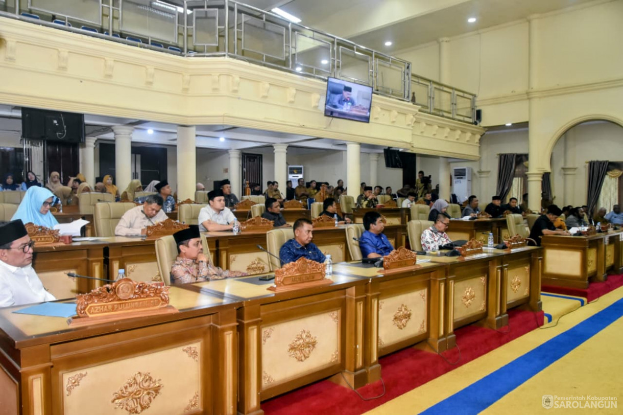 15 September 2025&nbsp; Rapat Paripurna Tingkat 1 Tahap 2 Pandangan Umum Fraksi Fraksi Terhadap Raperda Kabupaten Sarolangun Tahun 2025
