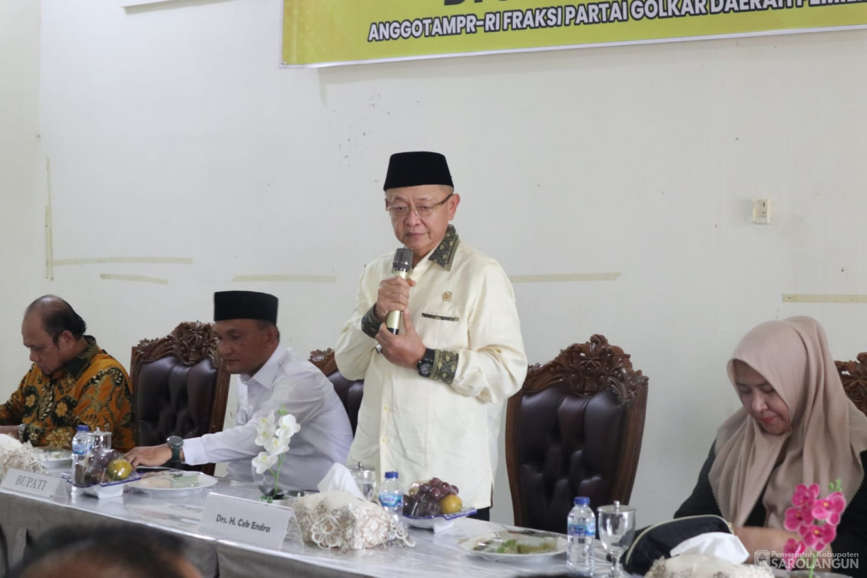 30 Juli 2025 - Acara Reses Bapak Anggota DPR RI Bapak Drs. H Cek Endra Bersama Masyarakat Bertempat di Kediaman Pribadi Bapak Cek Endra di Lapangan Sriwijaya Sarolangun