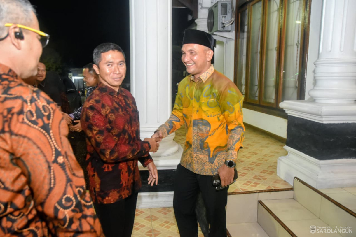 16 September 2025 Penyambutan Dandim 0420 Sarko Bapak Letkol Inf Yakhya Wisnu Arianto, S.Sos. M.Han di Rumah Dinas Bupati Sarolangun