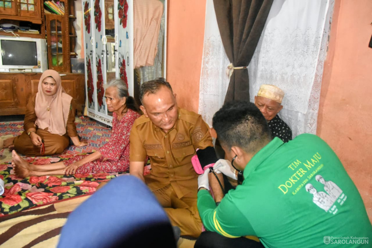 15 September 2025 Meninjau Kegiatan Dokter Maju di Desa Tinting