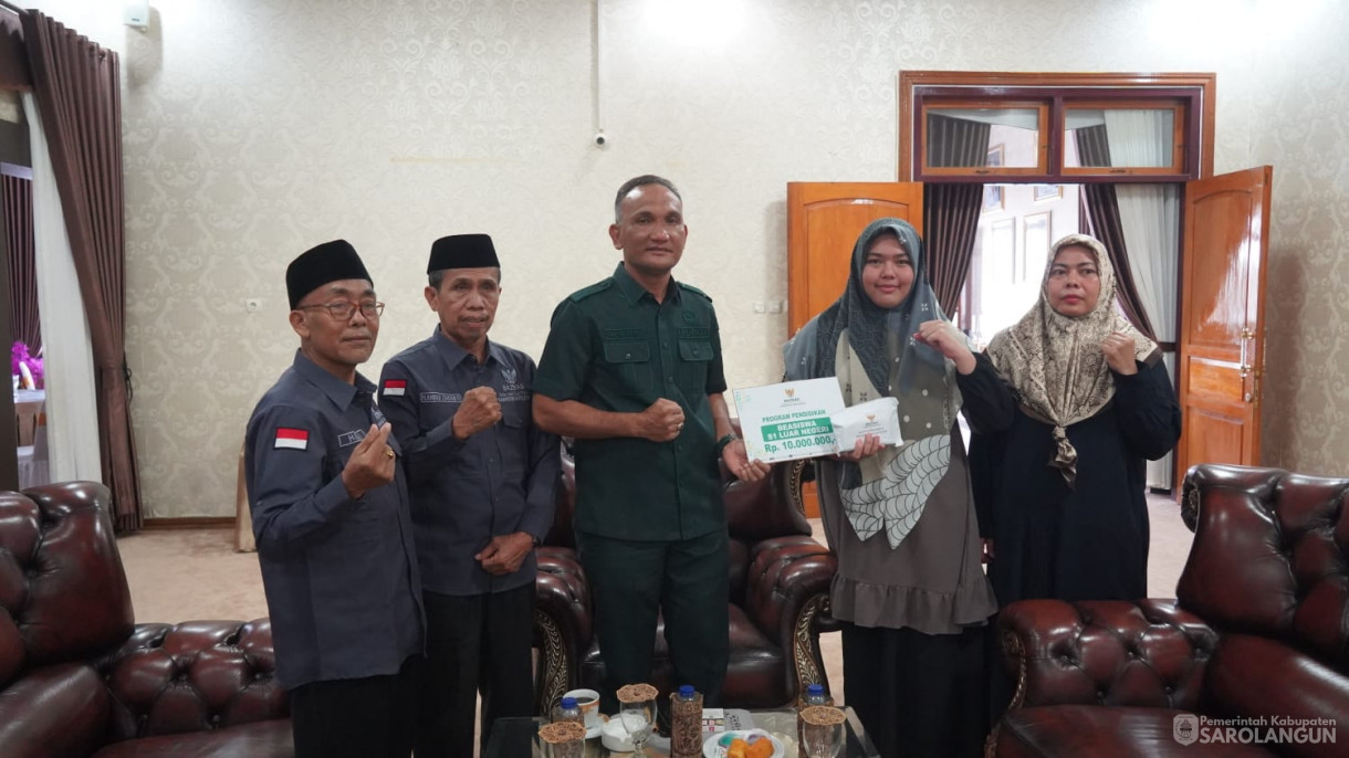 16 September 2025&nbsp; Penyerahan Bantuan Beasiswa