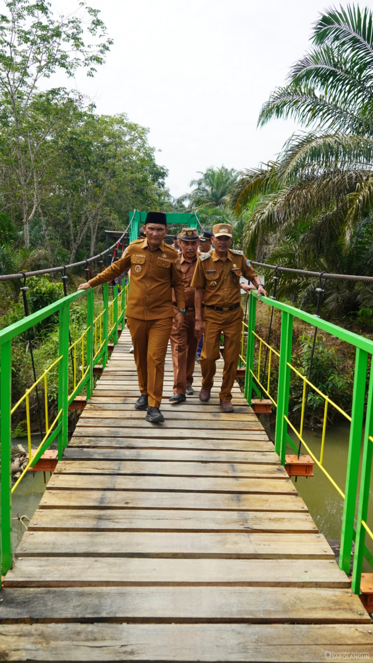 Acara Panen Raya Jagung dan Peresmian Jembatan Gantung Sepanjang 35 Meter di Desa Sungai Merah Kec. Pelawan