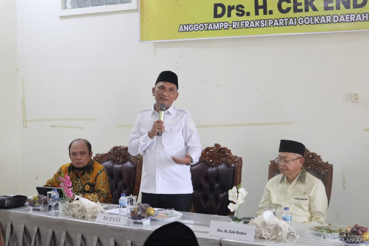 30 Juli 2025 - Acara Reses Bapak Anggota DPR RI Bapak Drs. H Cek Endra Bersama Masyarakat Bertempat di Kediaman Pribadi Bapak Cek Endra di Lapangan Sriwijaya Sarolangun