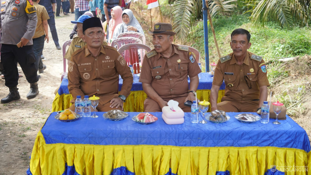 Acara Panen Raya Jagung dan Peresmian Jembatan Gantung Sepanjang 35 Meter di Desa Sungai Merah Kec. Pelawan