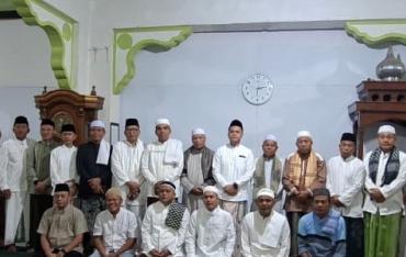 Wabup Gerry Pimpin Subuh Keliling dan Gotong Royong Bersama di Desa Tanjung Bathin VIII, Semangat Kebersamaan Tak Boleh Surut!