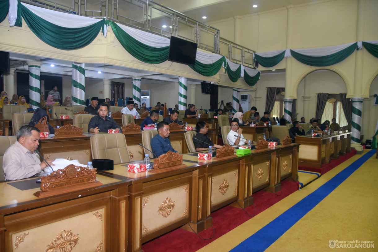 13 Oktober 2025 Rapat Paripurna DPRD Sarolangun