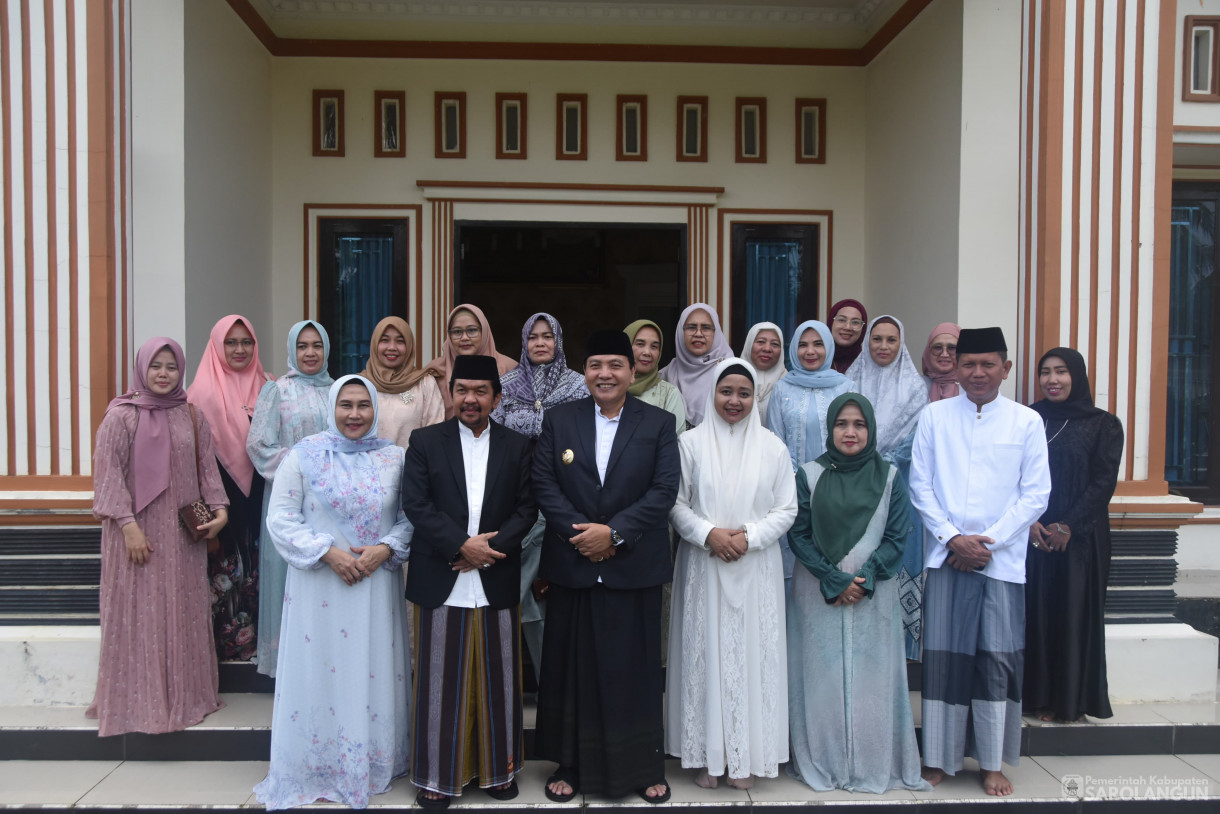 17 Juni 2024 - Open House Di Rumah Ketua DPRD Sarolangun