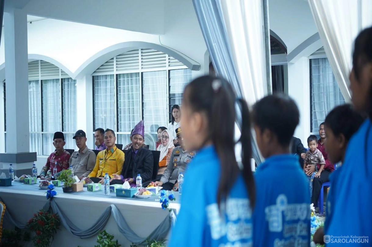 18 Juni 2026 Wakil Bupati Sarolangun membuka acara Pentas Seni Budaya Suku Anak Dalam di desa Siliwangi Patok 10 Kecamatan Singkut