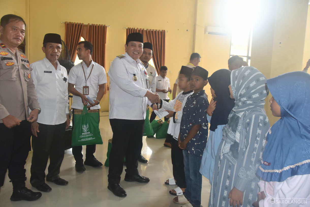 10 Juli 2024 - Santunan Anak Yatim SeKabupaten Sarolangun Dalam Rangka Menyambut Hari Raya Anak Yatim, Bertempat di Gedung LPTQ Sarolangun