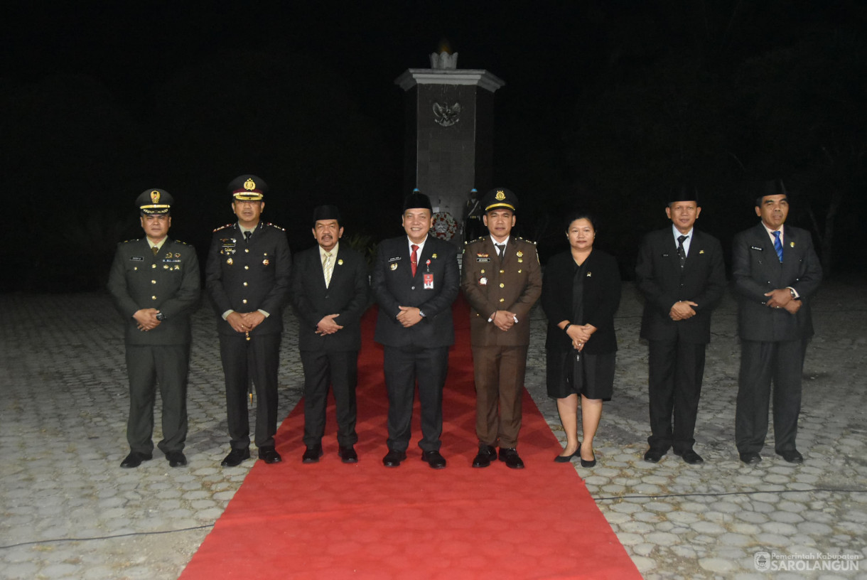 17 Agustus 2024 - Apel Kehormatan Dan Renungan Suci, Bertempat di Taman Makam Pahlawan Sarolangun