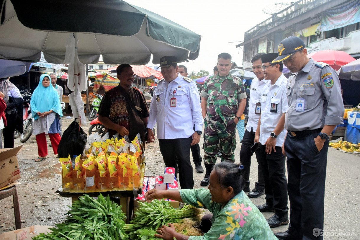 24 Januari 2024 - Sidak Pasar Di Pasar Atas Sarolangun