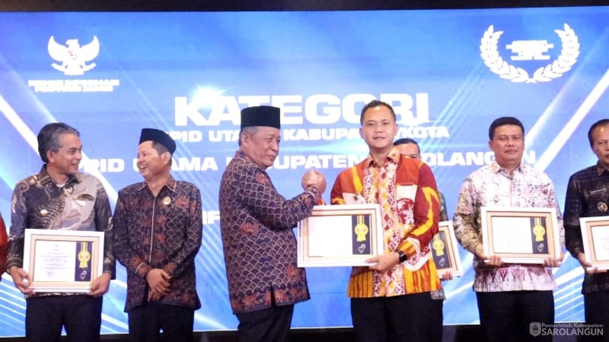 Malam penganugerahan PPID keterbukaan informasi Publik Tingkat Kab kota Provinsi Jambi Tahun 2025