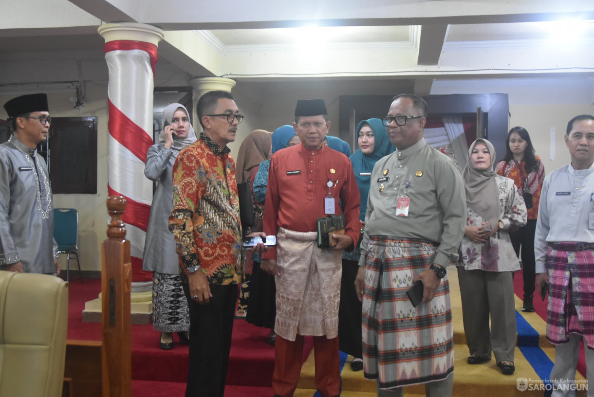 14 Oktober 2024 - Meninjau Persiapan HUT Sarolangun Ke 25, Bertempat di Gedung DPRD Sarolangun