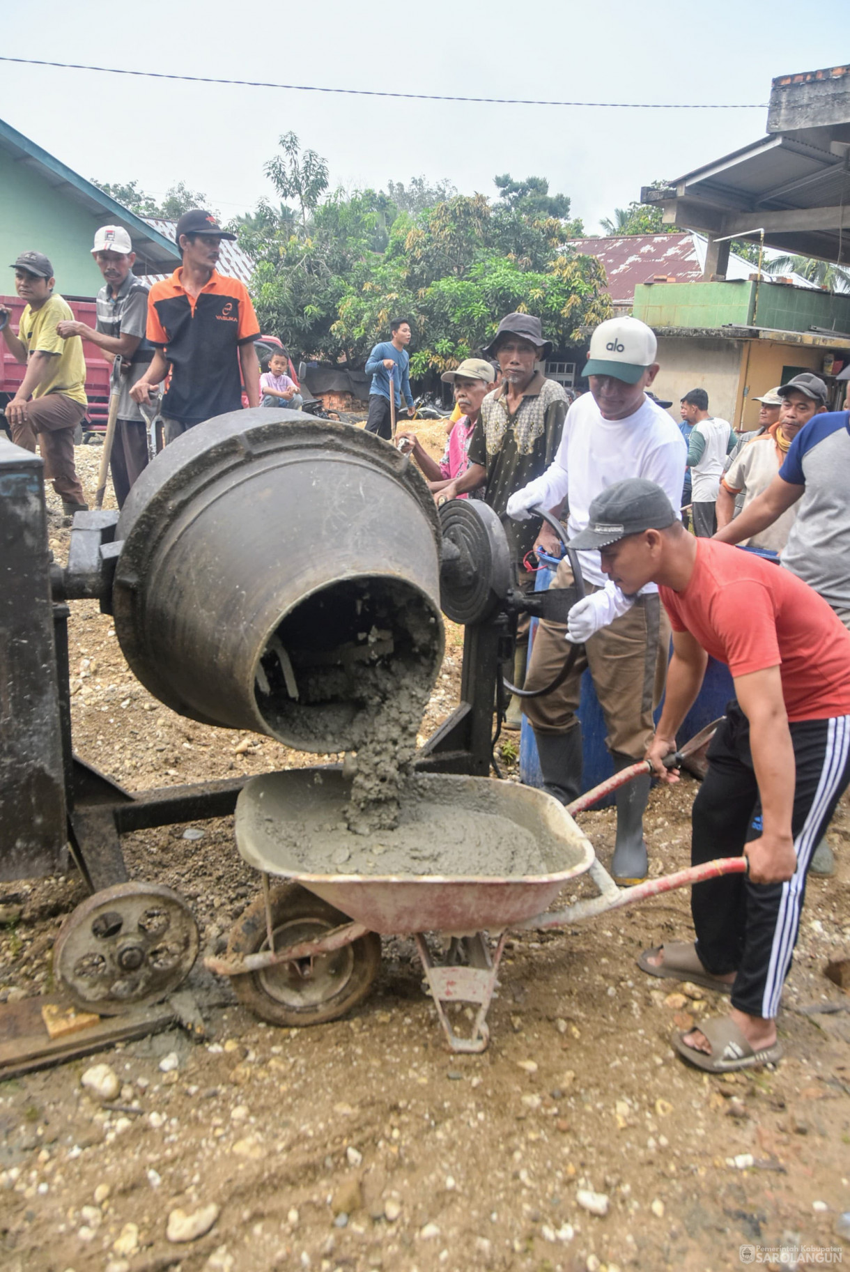 28 Juni 2025 -&nbsp;Gotong Royong Pembangunan Tempat Wudhu dan Toilet Masjid Jami Attaufiq Tanjung Rambai