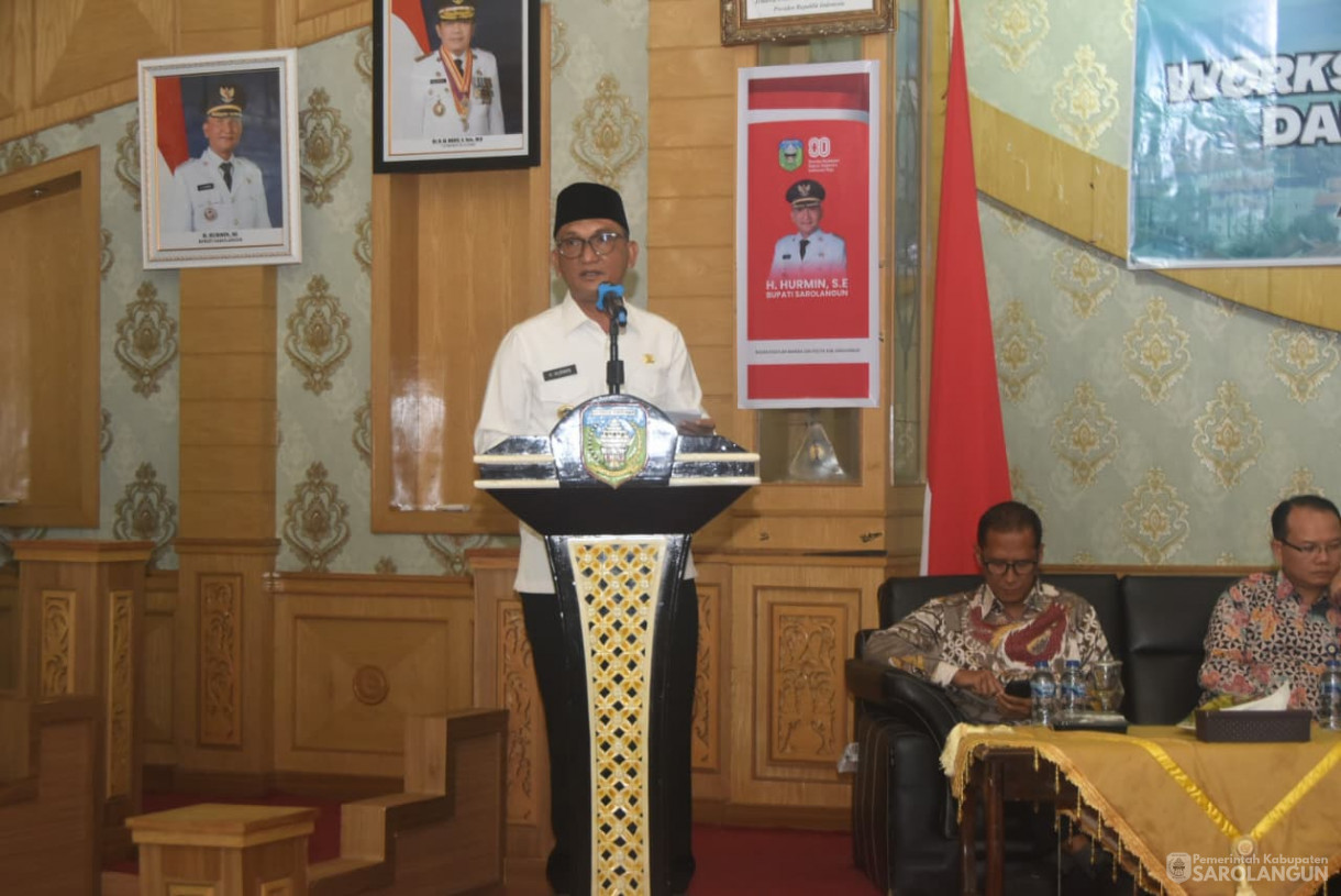 27 Agustus 2025&nbsp; Workshop&nbsp; Evaluasi Pengelolaan Keuangan dan Pembangunan Desa 2025 dari BPKP Provinsi Jambi Sekaligus Penyerahan Penghargaan kepada Bupati Tentang Penyaluran Dana Desa Tercepat Tahun 2025