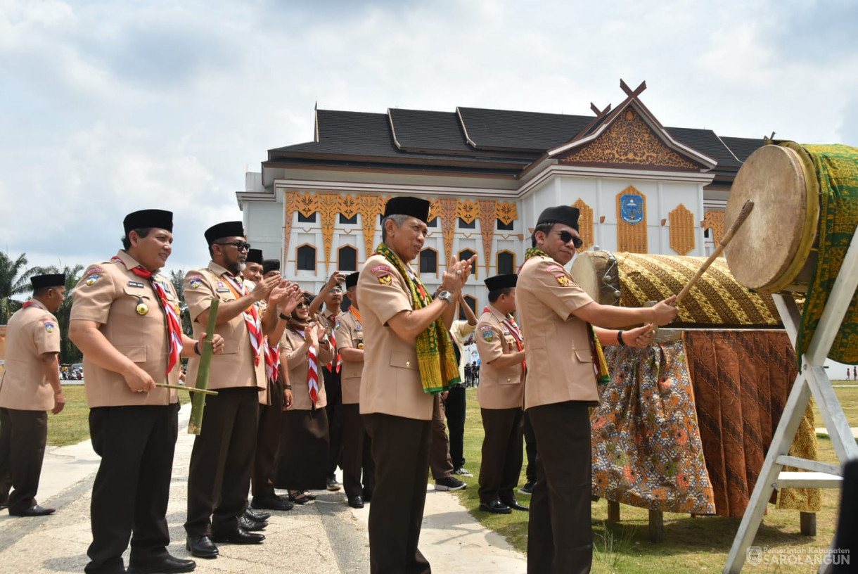 17 September 2023 - Penjabat Bupati Sarolangun Menghadiri Acara Pembukaan Pertikawan Regional Sumatera Tahun 2023 di Kantor Bupati Merangin