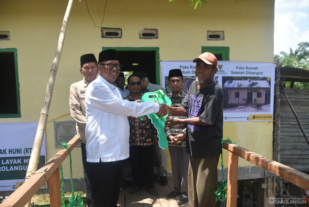 11 Oktober 2024 - Penyerahan Bantuan Rumah Layak Huni Program Baznas, Bertempat di Desa Gurun Tuo Kecamatan Mandiangin Timur