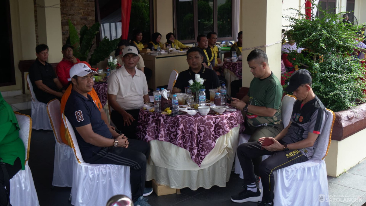20 Juni 2025 - Bupati Sarolangun Hurmin Hadiri Olahraga Bersama Sambut HUT Bhayangkara ke 79 Tahun 2025&nbsp;