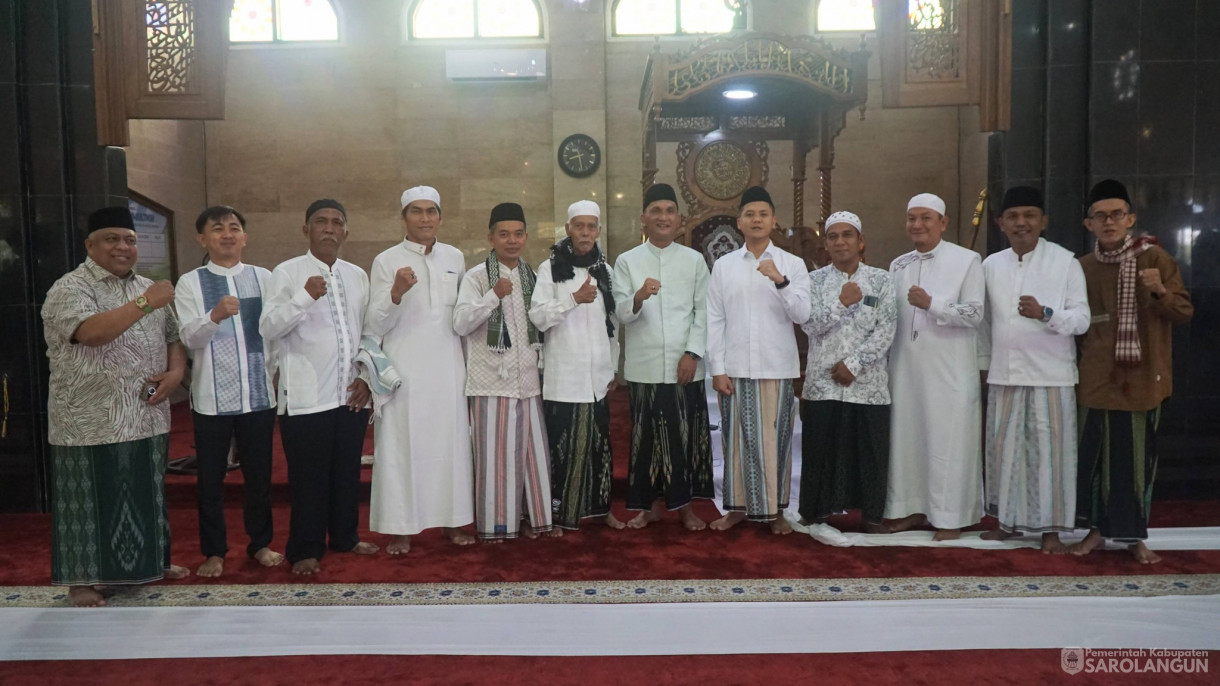 21 Maret 2026&nbsp;Sholat Idul Fitri di Masjid Assulthon Sarolangun