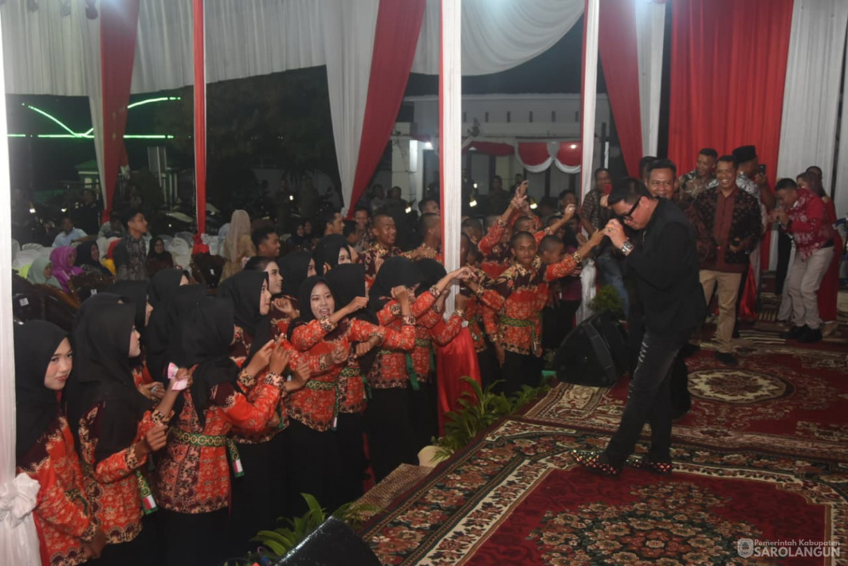 17 Agustus 2025&nbsp; Malam Resepsi Kenegaraan Dirgahayu Republik Indonesia di Rumah Dinas Bupati Sarolangun