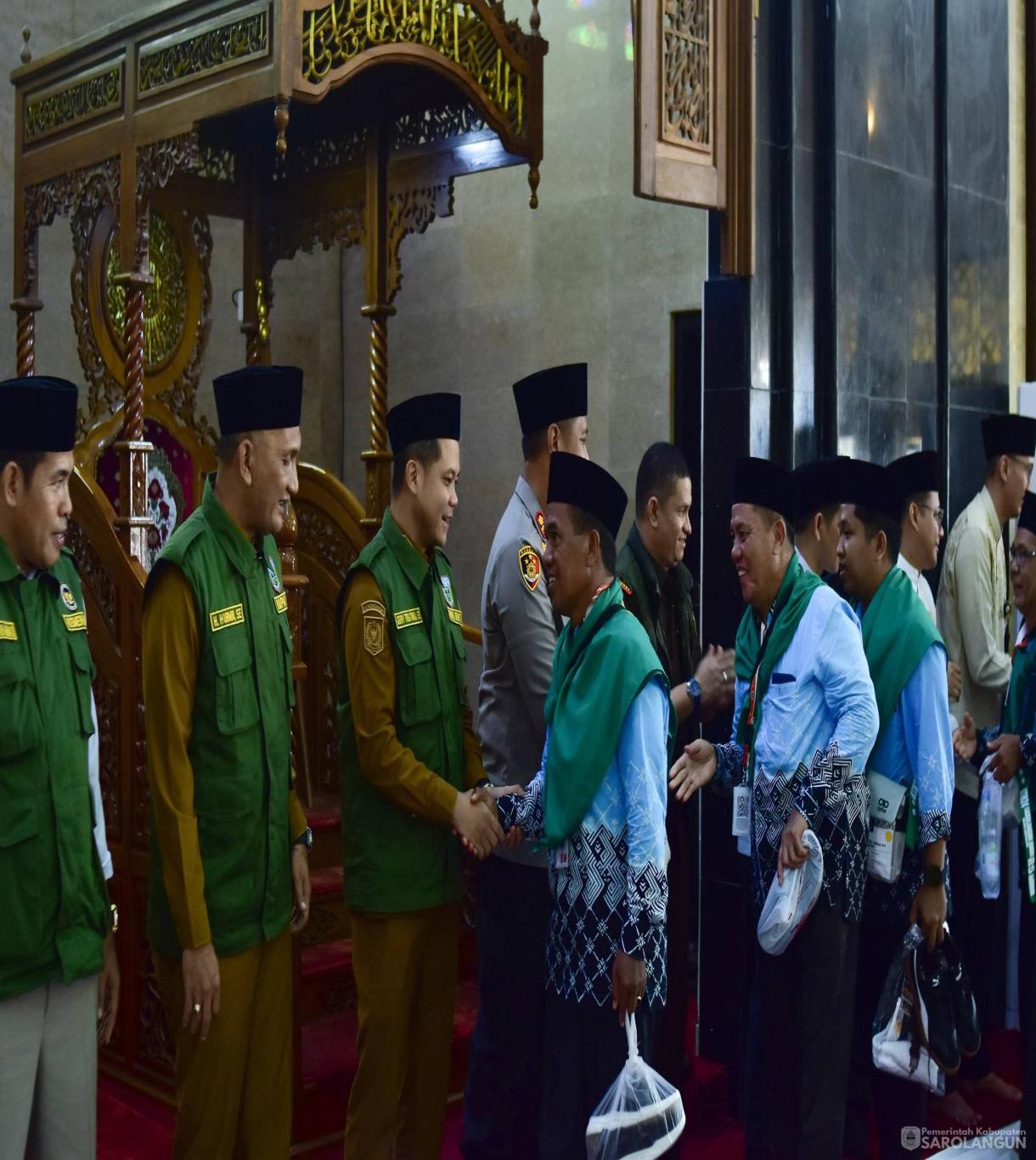 19 Mei 2026 Pelepasan Keberangkatan Jamaah Calon Haji Kabupaten Sarolangun Tahun 1447 H 2026 M dari Kabupaten Sarolangun menuju Asrama Haji Provinsi Jambi bertempat di Masjid Assulthon Sarolangun
