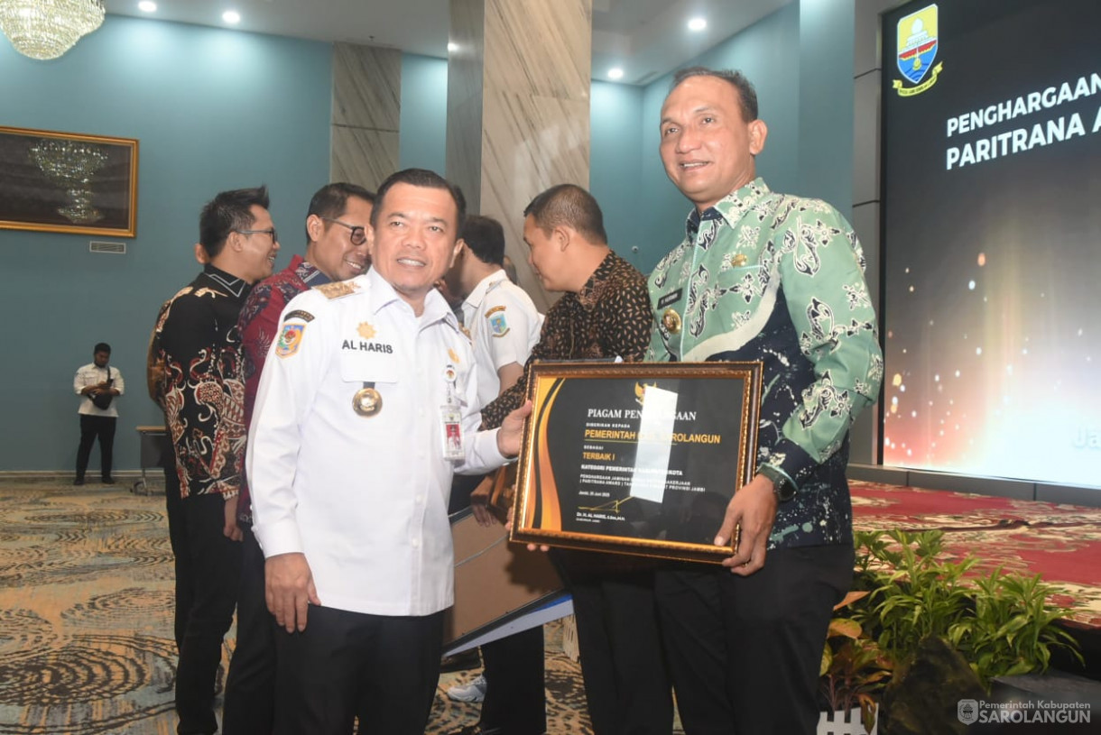 6 Agustus 2025 - Penganugerahan Paritrana Award Tingkat Provinsi Jambi Tahun 2024&nbsp; di Ballroom Mahligai Bank 9 Jambi