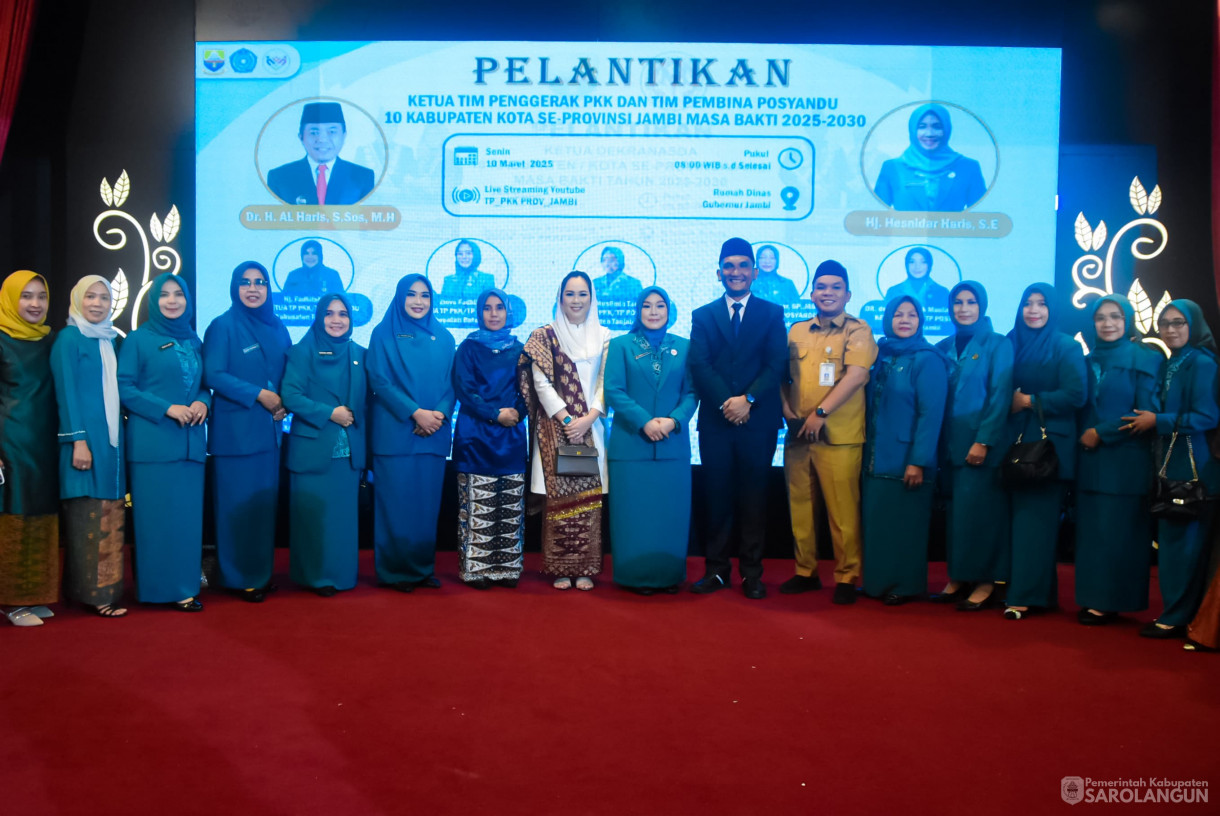 10 Maret 2025 - Pelantikan Ketua TP PKK, Bunda PAUD, Ketua Dekranasda Se Provinsi Jambi Bertempat di Auditorium Rumah Dinas Gubernur Jambi