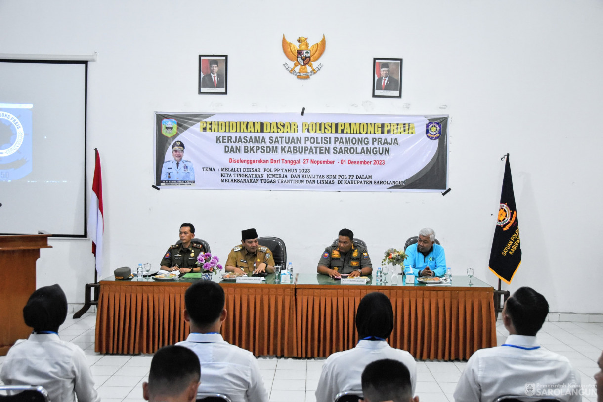 27 November 2023 - Pembukaan Pendidikan Dasar Polisi Pamong Praja Kabupaten Sarolangun Tahun 2023 Di Gedung Diklat BKPSDM Kabupaten Sarolangun