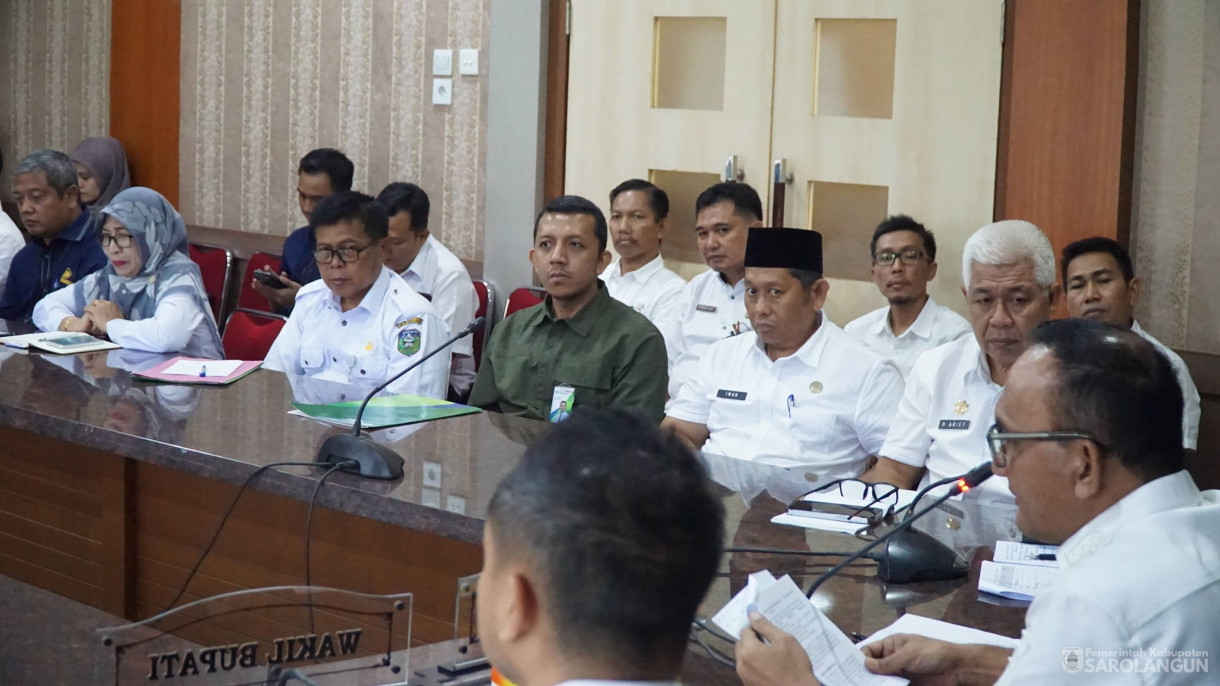 25 Februari 2026 Rapat Bersama Pimpinan Perusahaan Dalam Rangka Pembinaan Usaha Perkebunan di Ruang Pola Utama Kantor Bupati Sarolangun