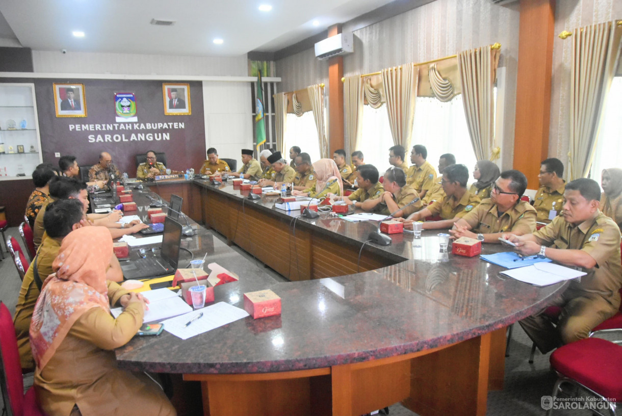 23 Septmber 2024 -&nbsp;Entry Meeting Badan Pemeriksa Keuangan RI Perwakilan Jambi Bertempat di Ruang Pola Utama Kantor Bupati