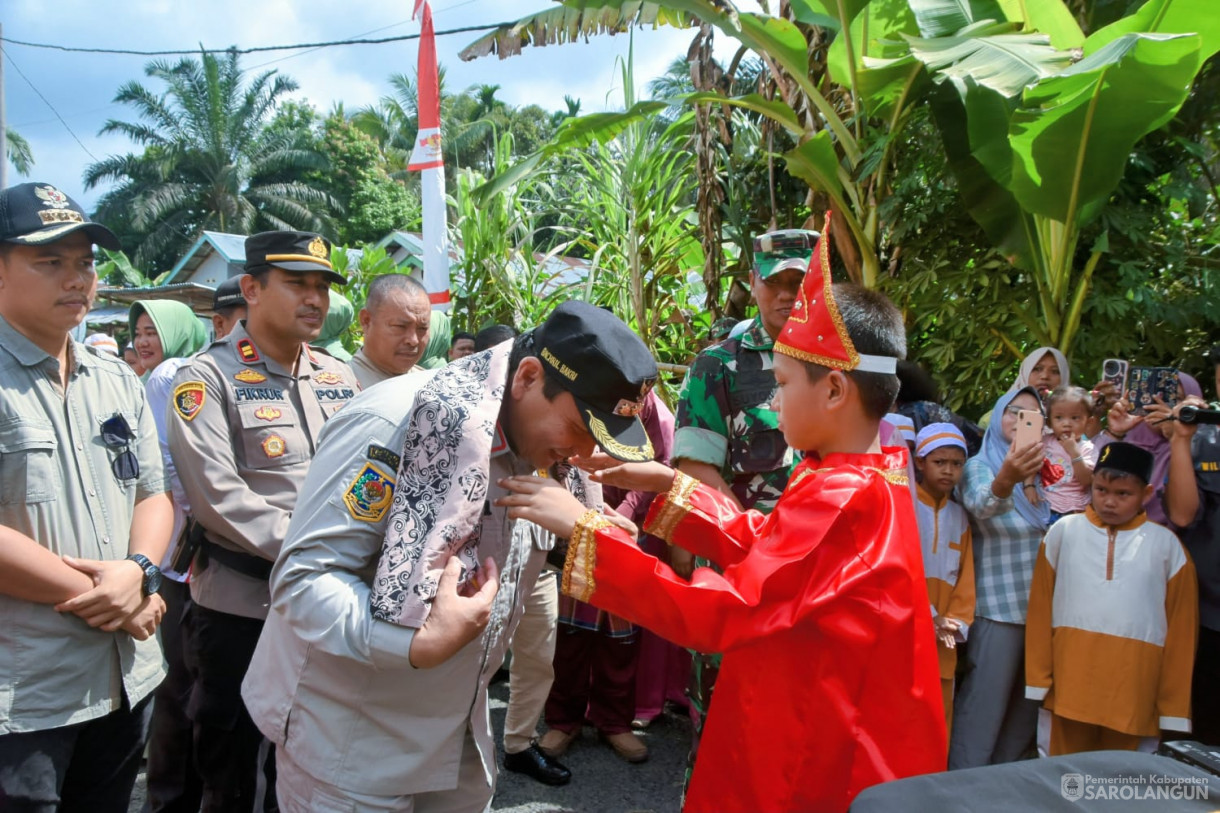 1 Desember 2023 - PROGRAM UNGGULAN PANGDAM ILSRIWIJAYA KODAM II/SRIWIJAYA "DAPUR MASUK SEKOLAH KODIM 0420/SARKO, di SD Negeri 87/VII Limbur Tembesi II Kec. Bathin VIII Kab. Sarolangun Provinsi Jambi