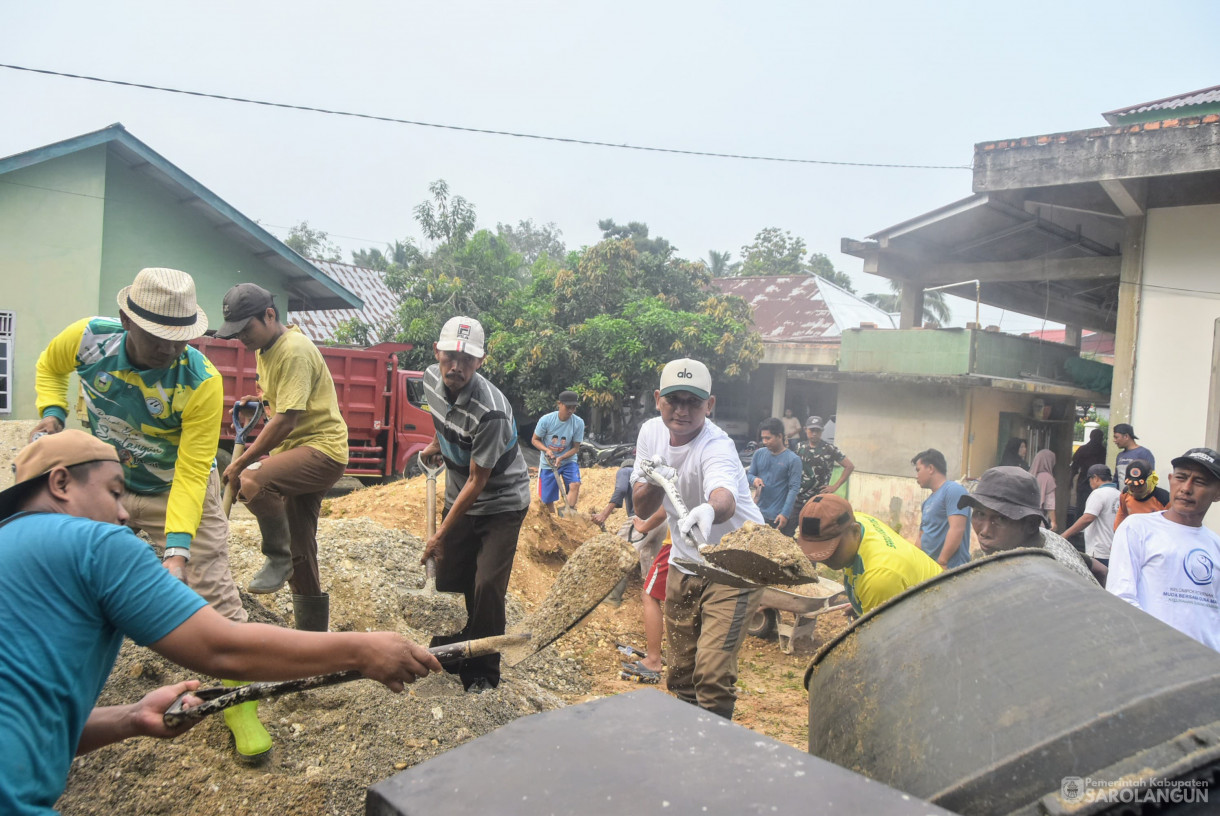 28 Juni 2025 -&nbsp;Gotong Royong Pembangunan Tempat Wudhu dan Toilet Masjid Jami Attaufiq Tanjung Rambai