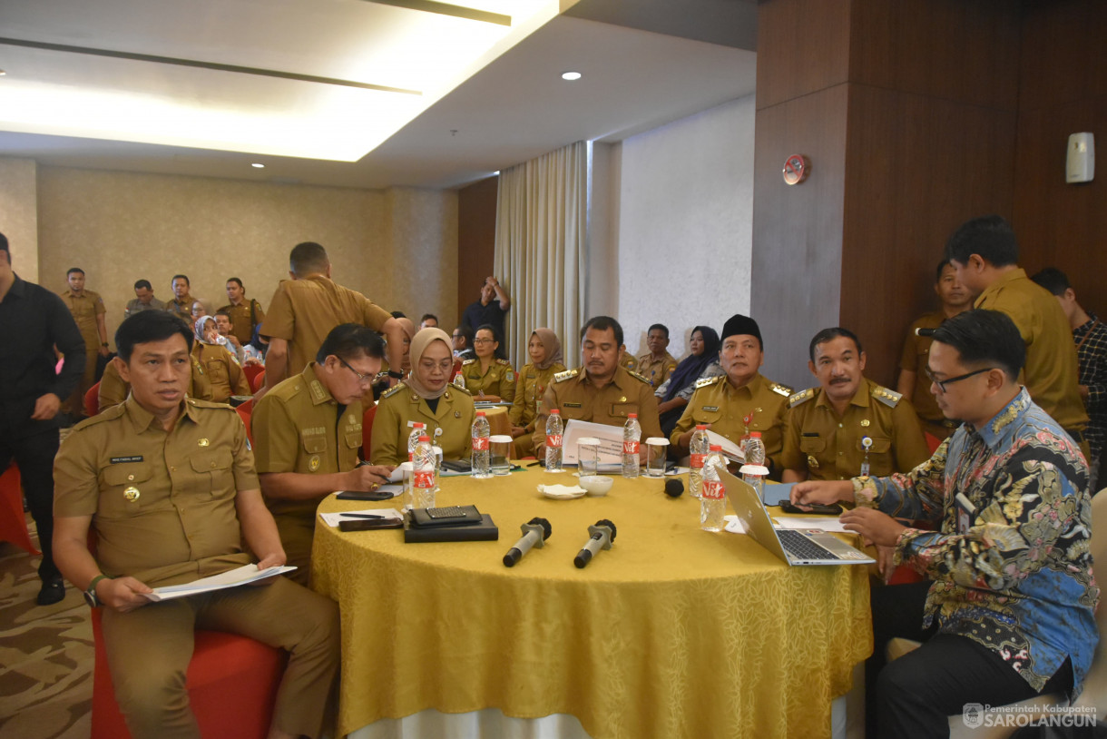 23 April 2024 - Rapat Koordinasi Sinergi Dan Penguatan Pemberantasan Korupsi Kepada Kepala Daerah SeProvinsi Jambi Di  Swissbell Hotel Jambi