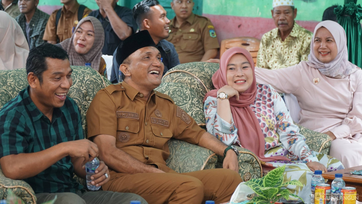 10 Februari 2026 Berbagi Sembako Ramadhan oleh Persatuan Keluarga Besar Kampar Sarolangun bertempat di Madrasah Al Mukarramah Sarolangun