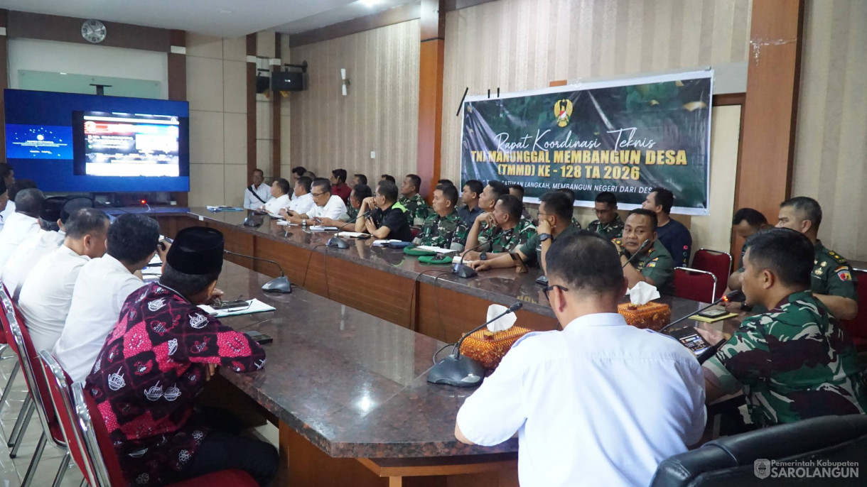 15 April 2026 Rapat Koordinasi Penyiapan TNI Manunggal Membangun Desa ke 128 TA 2026 di Ruang Pola Utama Kantor Bupati Sarolangun dihadiri Sekretaris Daerah Kabupaten Sarolangun