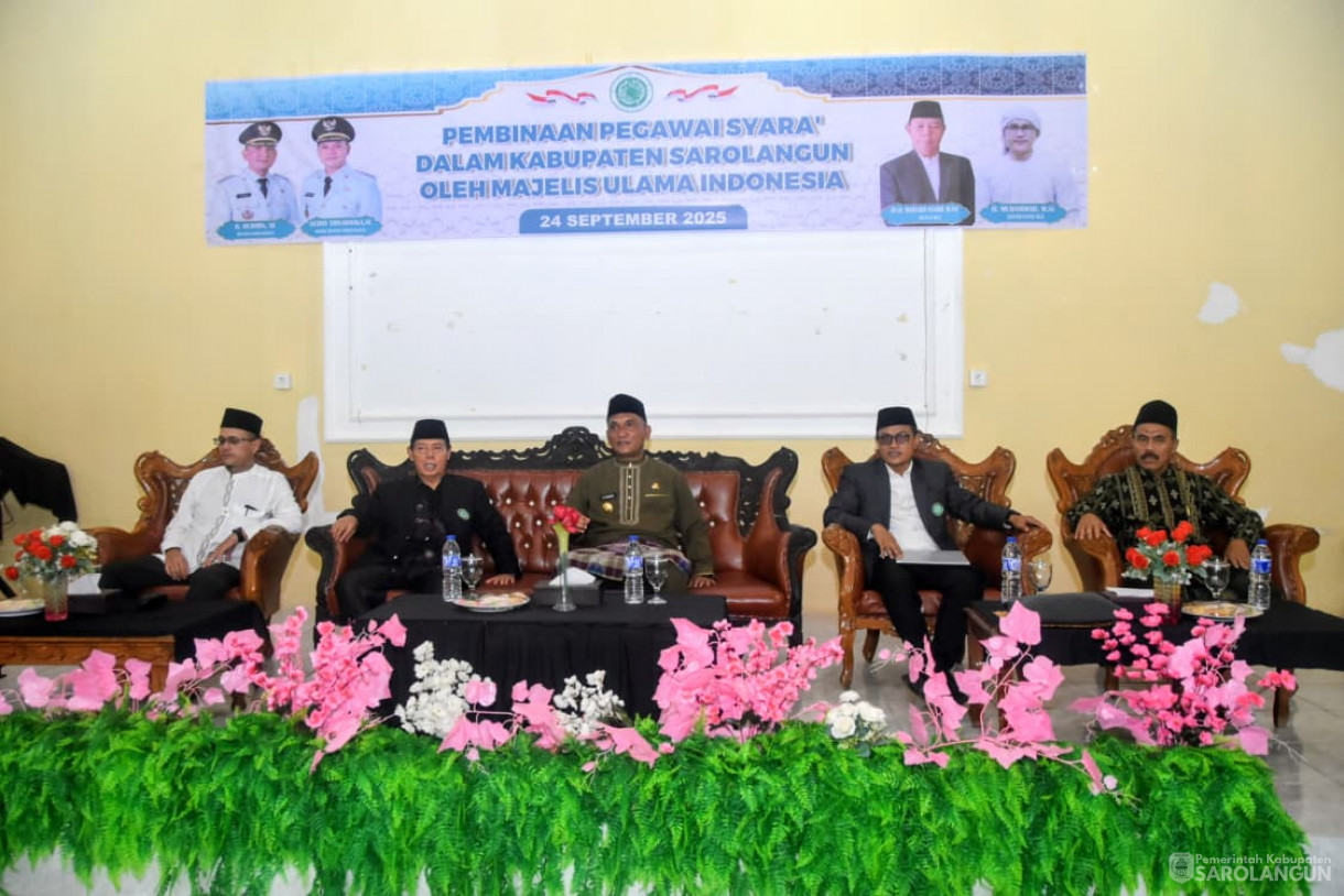 24 September 2025 Pelatihan Pegawai Syara Majelis Ulama Indonesia Kabupaten Sarolangun dengan tema Muzakarah Pegawaia Syara dalam Kabupaten Sarolangun