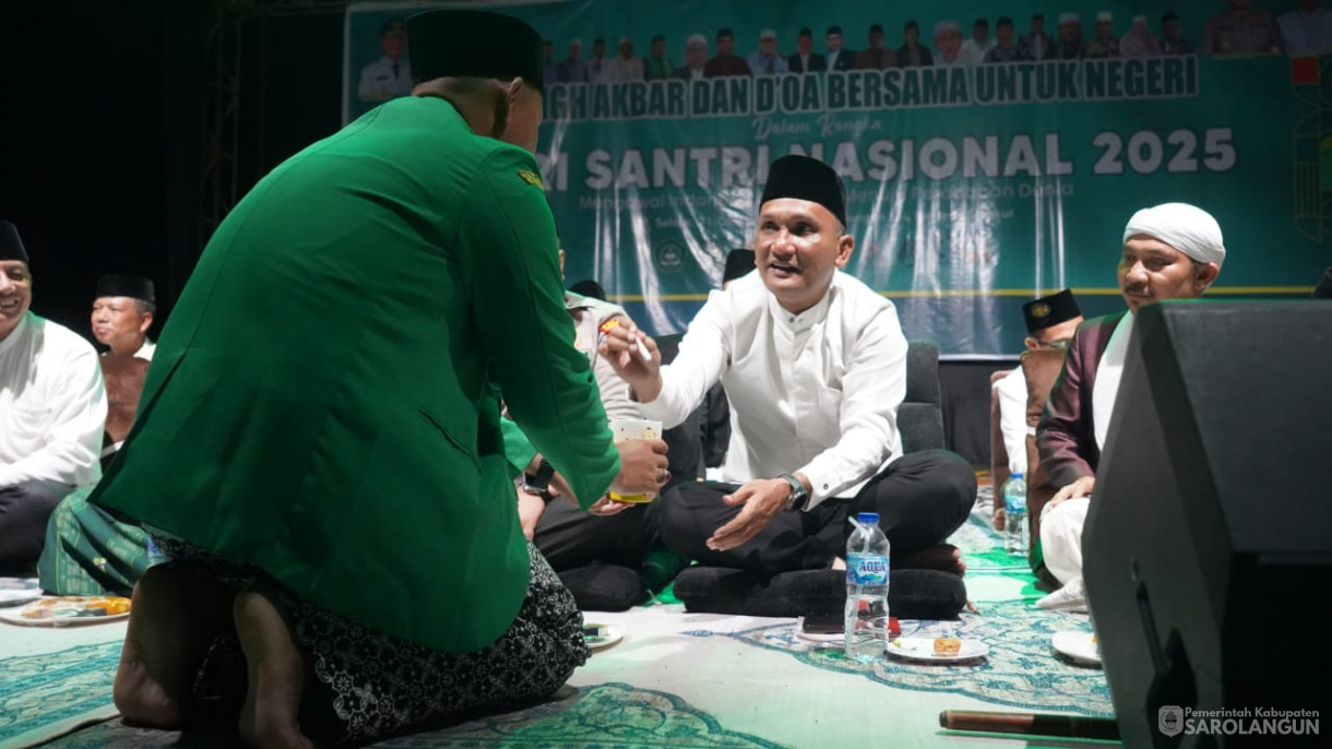 21 Oktober 2025&nbsp; Istighosah dan Tabligh Akbar Dalam Rangka Peringatan Hari Santri Nasional Tahun 2025