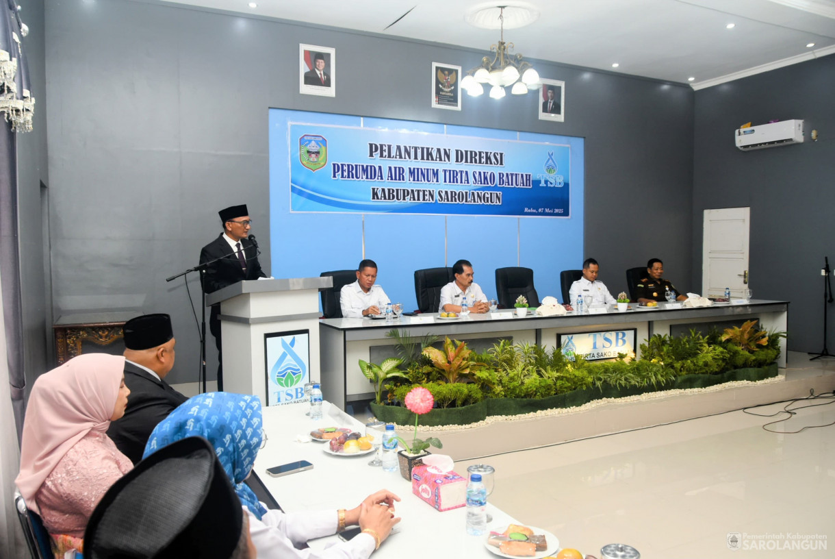 7 Mei 2025 -&nbsp;Pelantikan Direksi Perumda Air Minum Tirta Sako Batuah Kabupaten Sarolangun