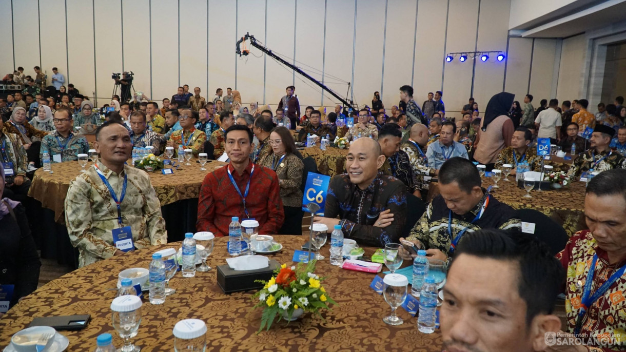 25 April 2026 Bupati Sarolangun Menghadiri Pembukaan Acara Apresiasi Pemerintah Daerah Berprestasi 2026 di Wyndham Hotel Palembang