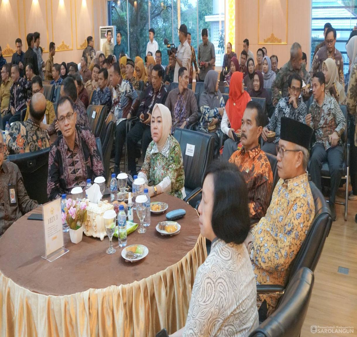 2 Juni 2026 Pemerintah Kabupaten Sarolangun raih Penghargaan&nbsp; ke10 Wajar Tanpa Pengecualian dari BPK RI Perwakilan Provinsi Jambi atas Laporan Keuangan Pemerintah Daerah Tahun Anggaran 2025