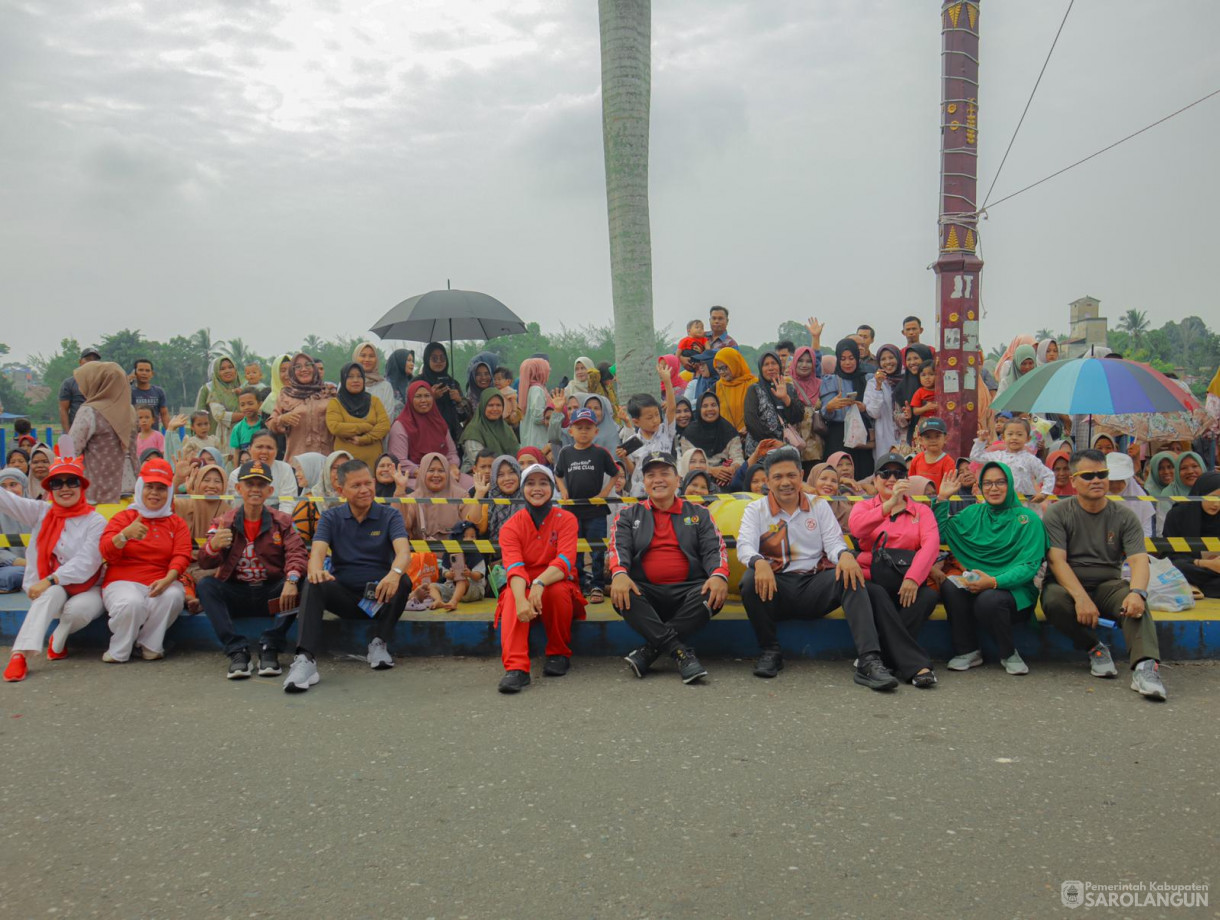 18 Agustus 2024 -&nbsp;Pawai Karnaval Memperingati HUT RI Ke 79, Bertempat di Depan Rumah Dinas Bupati Sarolangun