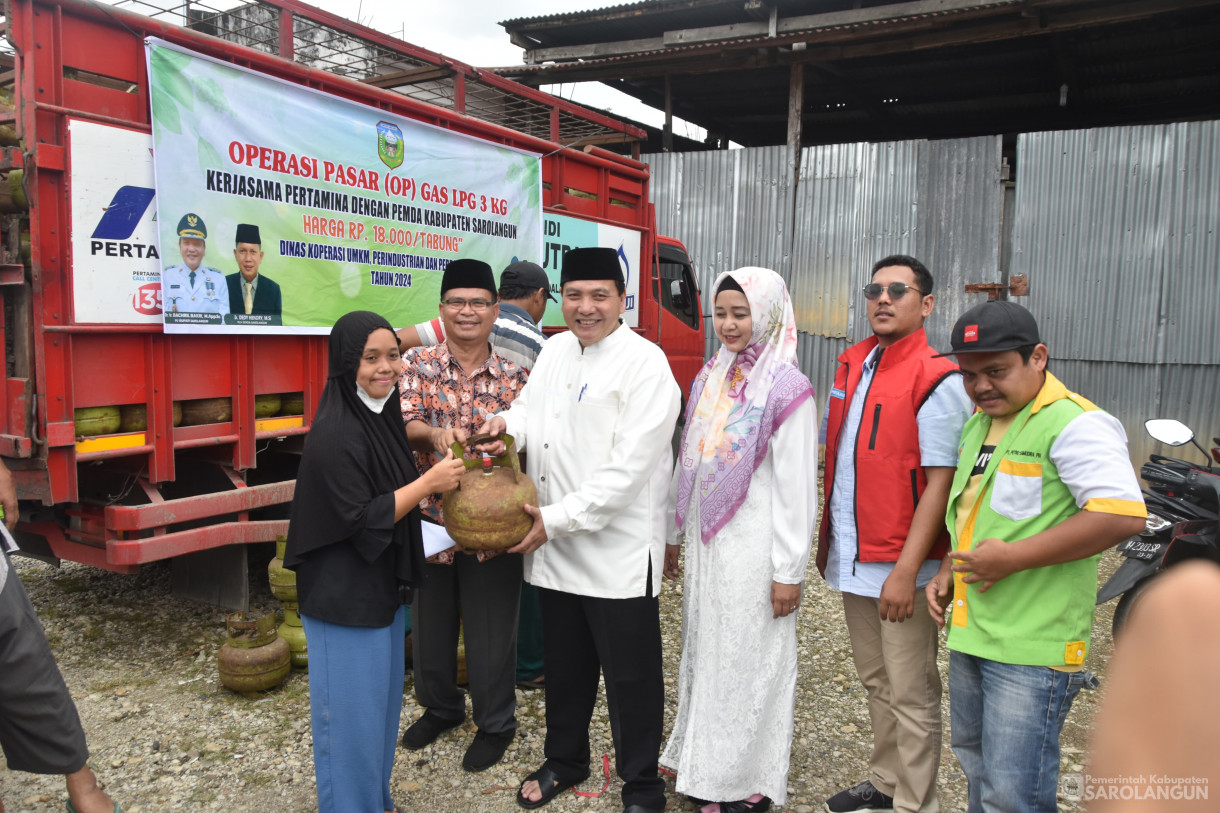 16 Maret 2024 - Operasi Gas Elpiji Murah Di Laman Basamo Dan Kelurahan Beringin Sari