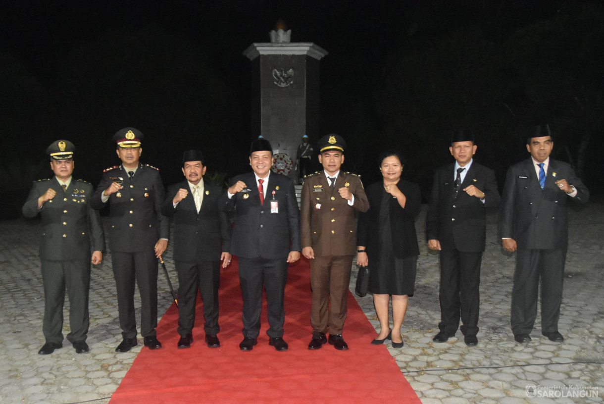17 Agustus 2024 - Apel Kehormatan Dan Renungan Suci, Bertempat di Taman Makam Pahlawan Sarolangun