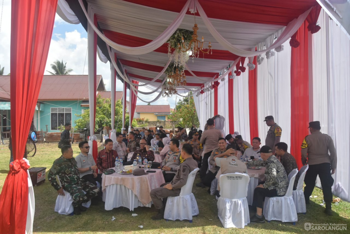 14 November 2024 - Simulasi Pemungutan Dan Penghitungan Suara Pemilihan Gubernur Dan Wakil Gubernur Jambi, Bupati Dan Wakil Bupati Sarolangun, Bertempat di Kelurahan Sarolangun Kembang