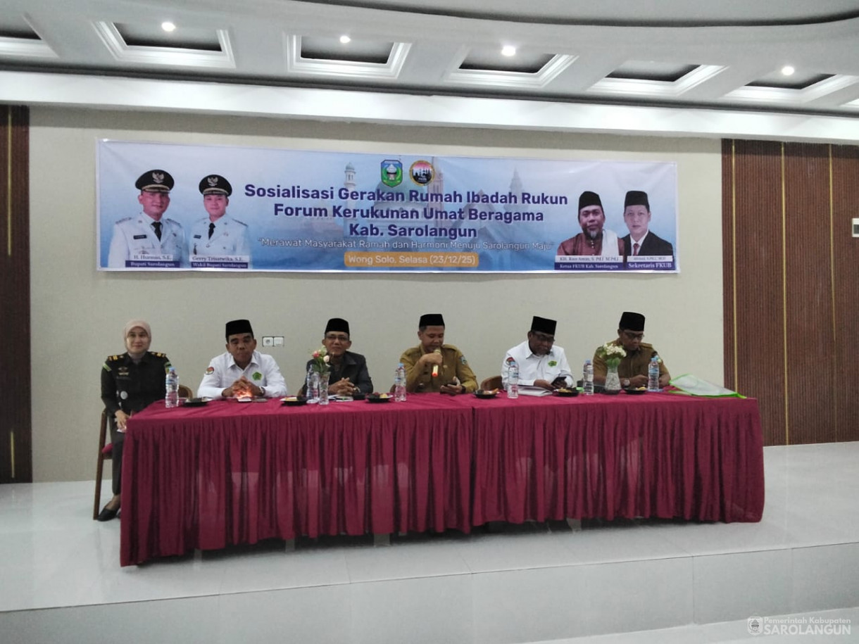 23 Desember 2025&nbsp; Sosialisasi Gerakan Rumah Ibadah Rukun Forum Kerukunan Umat Beragama Kabupaten Sarolangun