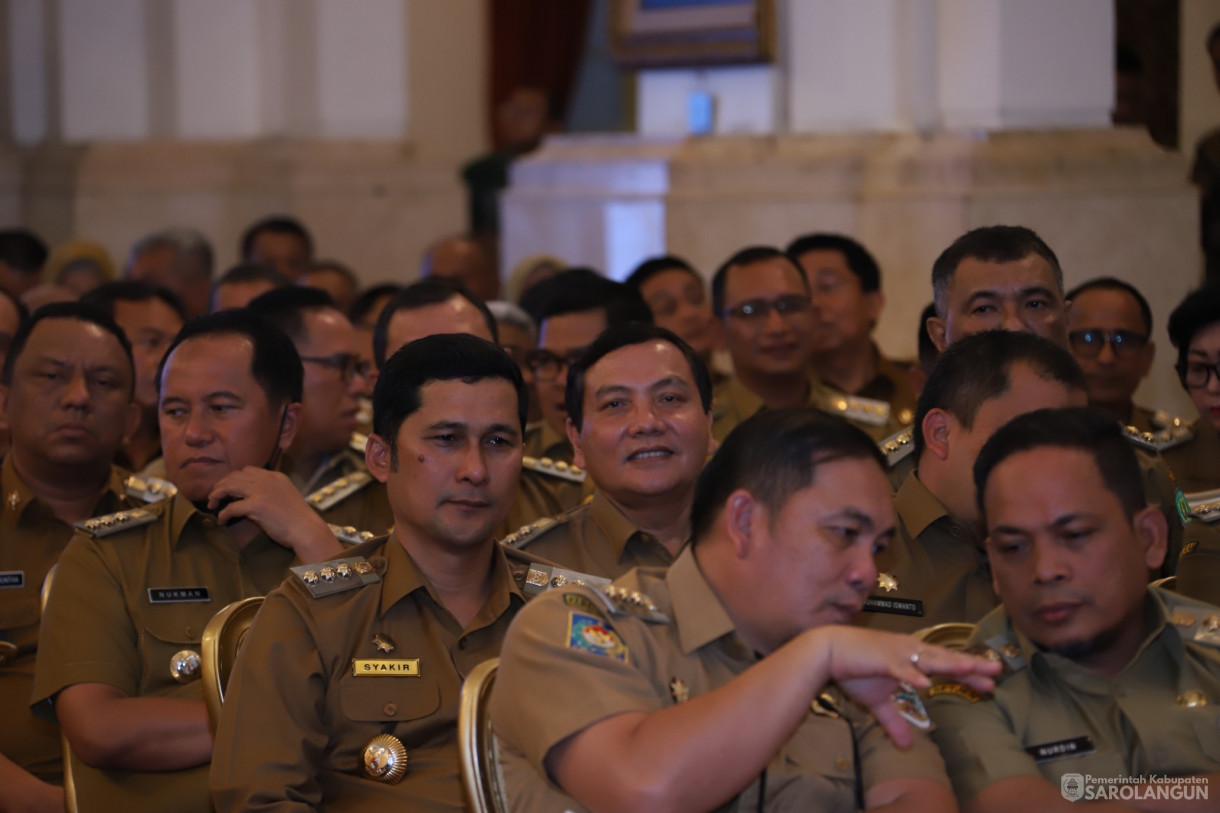 30 Oktober 2023 - Penjabat Bupati Sarolangun Menghadiri Rapat Koordinasi Pengarahan Presiden RI Kepada Penjabat Kepala Daerah Se Indonesia Di Istana Negara