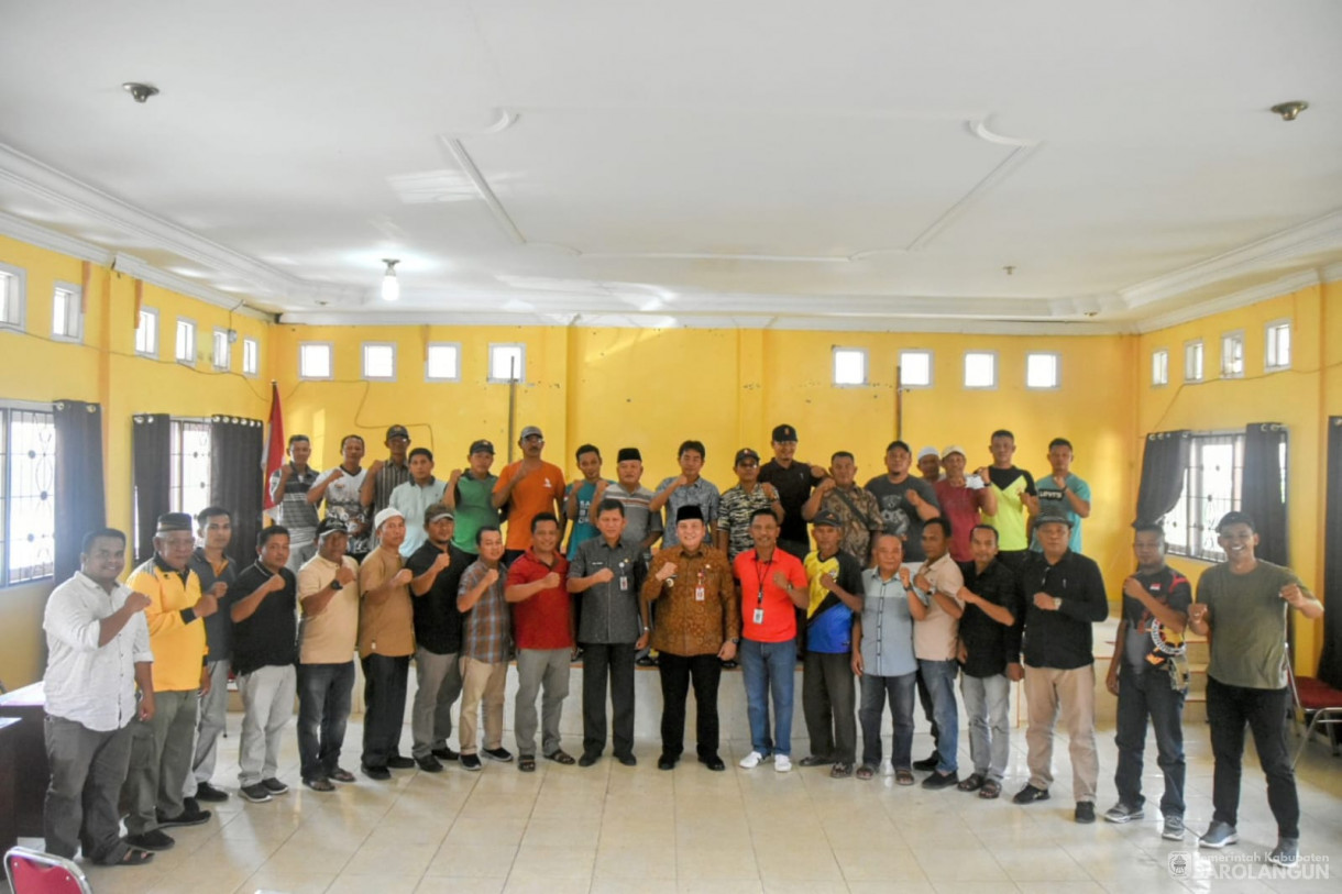 3 Mei 2024 - Pembubaran Panitia Dan Penyerahan Uang Bonus Lomba Pacu Perahu Di Kantor Camat Sarolangun
