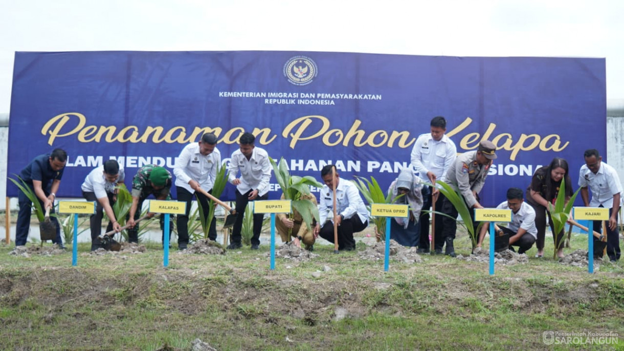 9 September 2025&nbsp; Zoom Meeting Dengan Menteri Imigrasi dan Pemasyarakatan RI Sekaligus Dirangkaikan Kegiatan Penanaman Pohon Kelapa Bertempat di Lapas II B Sarolangun