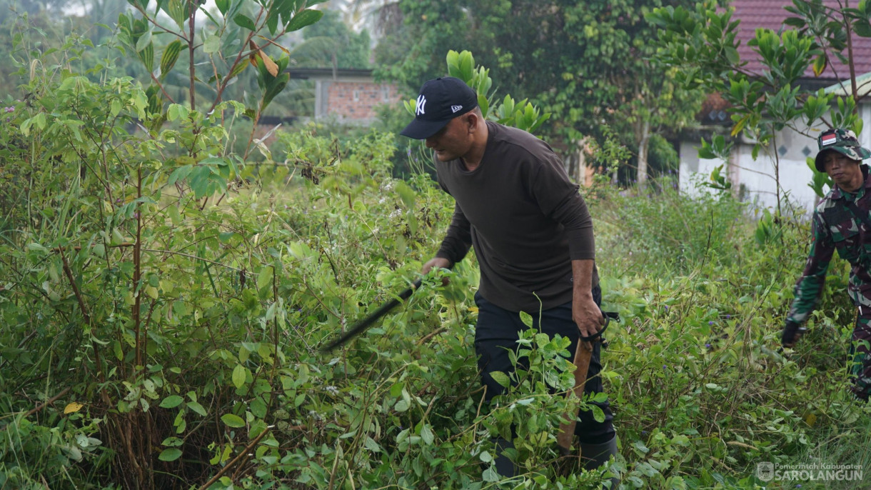 8 Mei 2026 Gotong Royong bersama di Jalan Utama Simpang Pelawan, Dari Puskesmas Pelawan, Menuju SMAN 8 Sarolangun